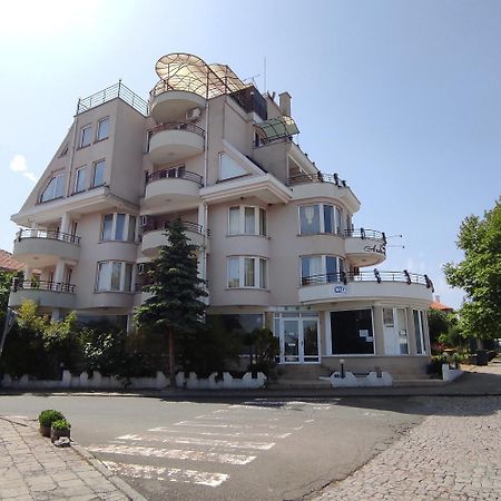 Хотел Андре Ξενοδοχείο Τσερνομόρετς Εξωτερικό φωτογραφία
